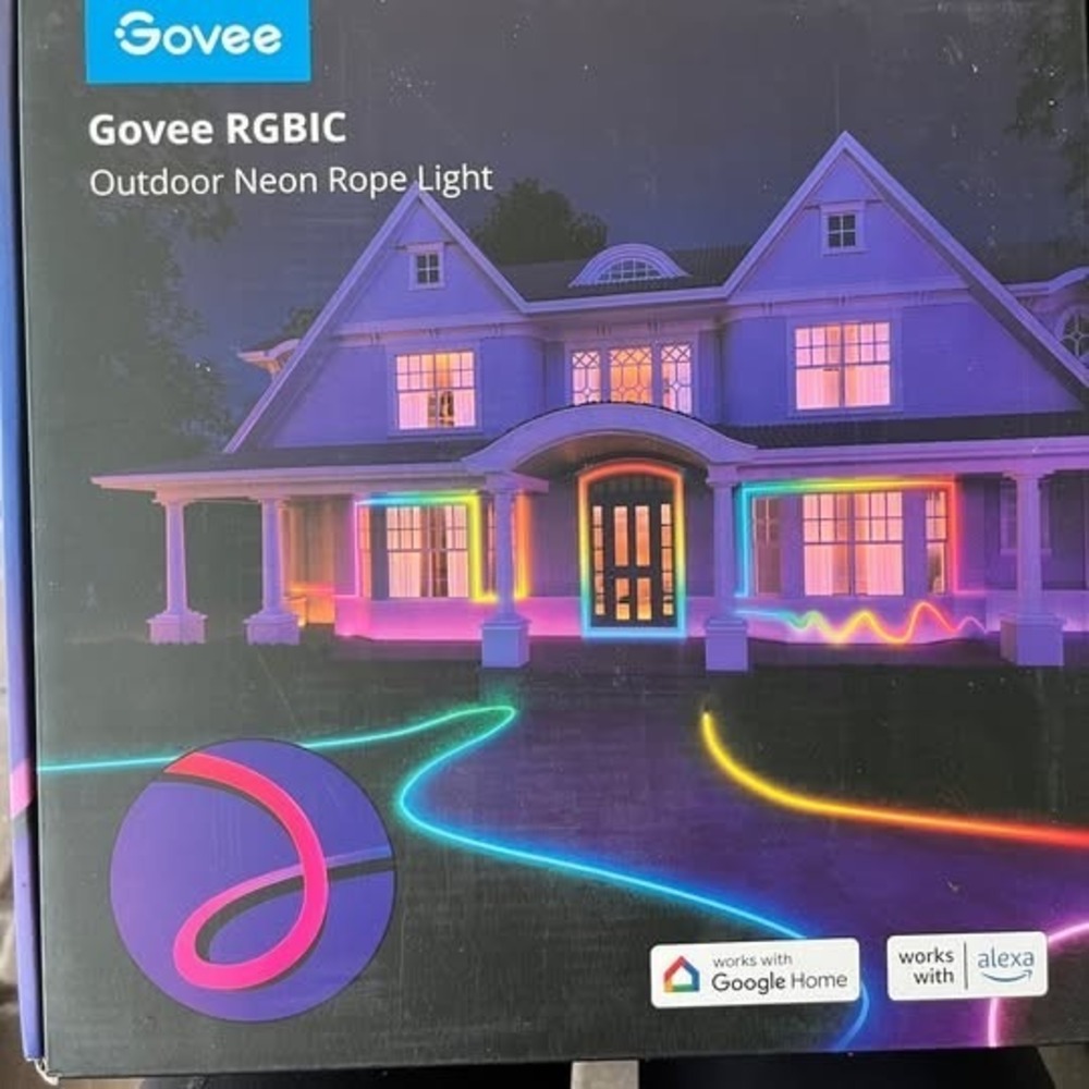 Govee RGBIC Outdoor Neon Rope Lights 32.8ft